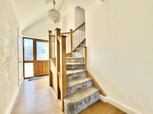 Photo 32- click for photo gallery